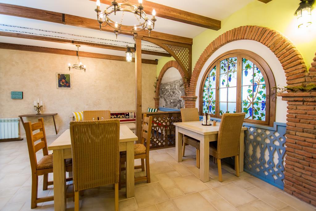 Metekhi'S Galavani Hotel Tbilisi Luaran gambar