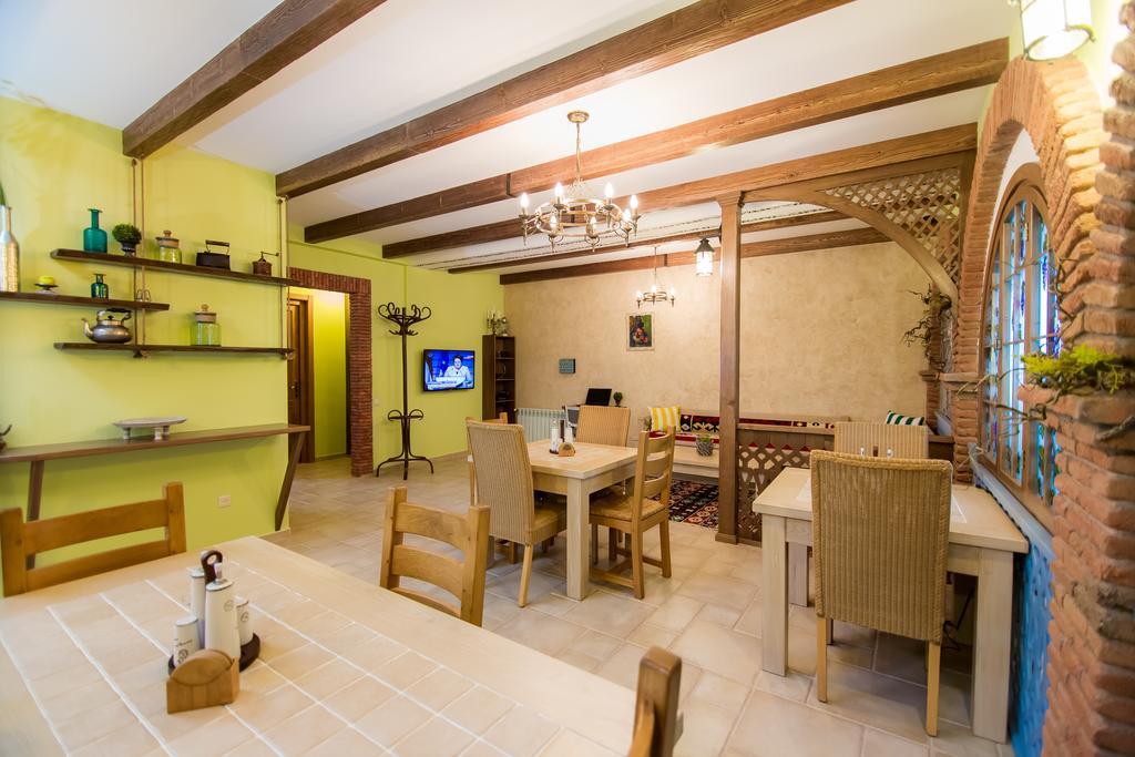 Metekhi'S Galavani Hotel Tbilisi Luaran gambar