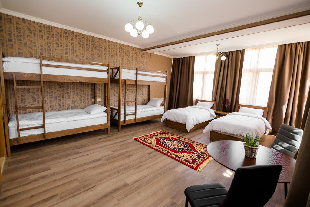 Metekhi'S Galavani Hotel Tbilisi Luaran gambar