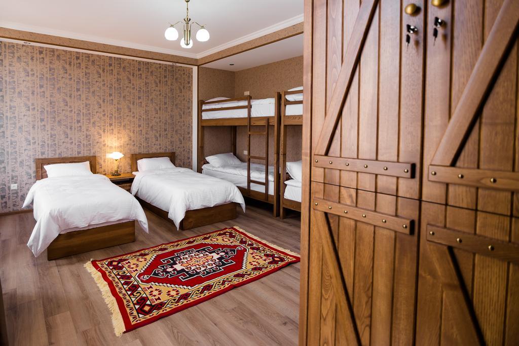 Metekhi'S Galavani Hotel Tbilisi Bilik gambar