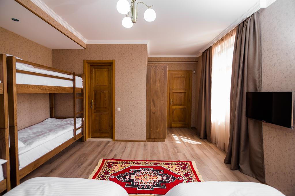 Metekhi'S Galavani Hotel Tbilisi Luaran gambar