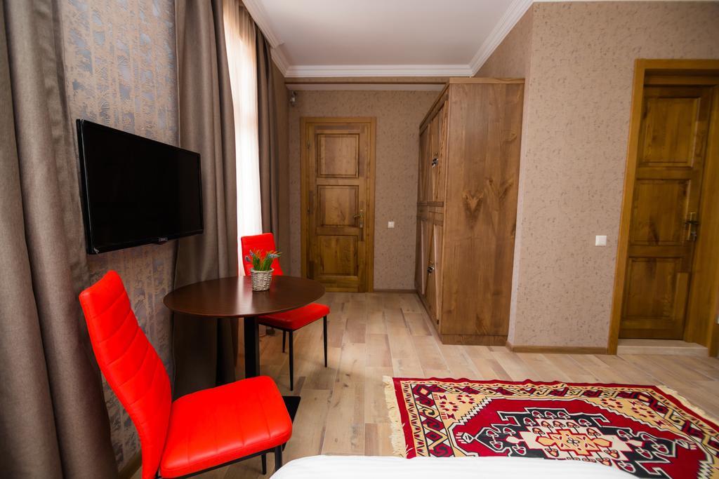 Metekhi'S Galavani Hotel Tbilisi Luaran gambar